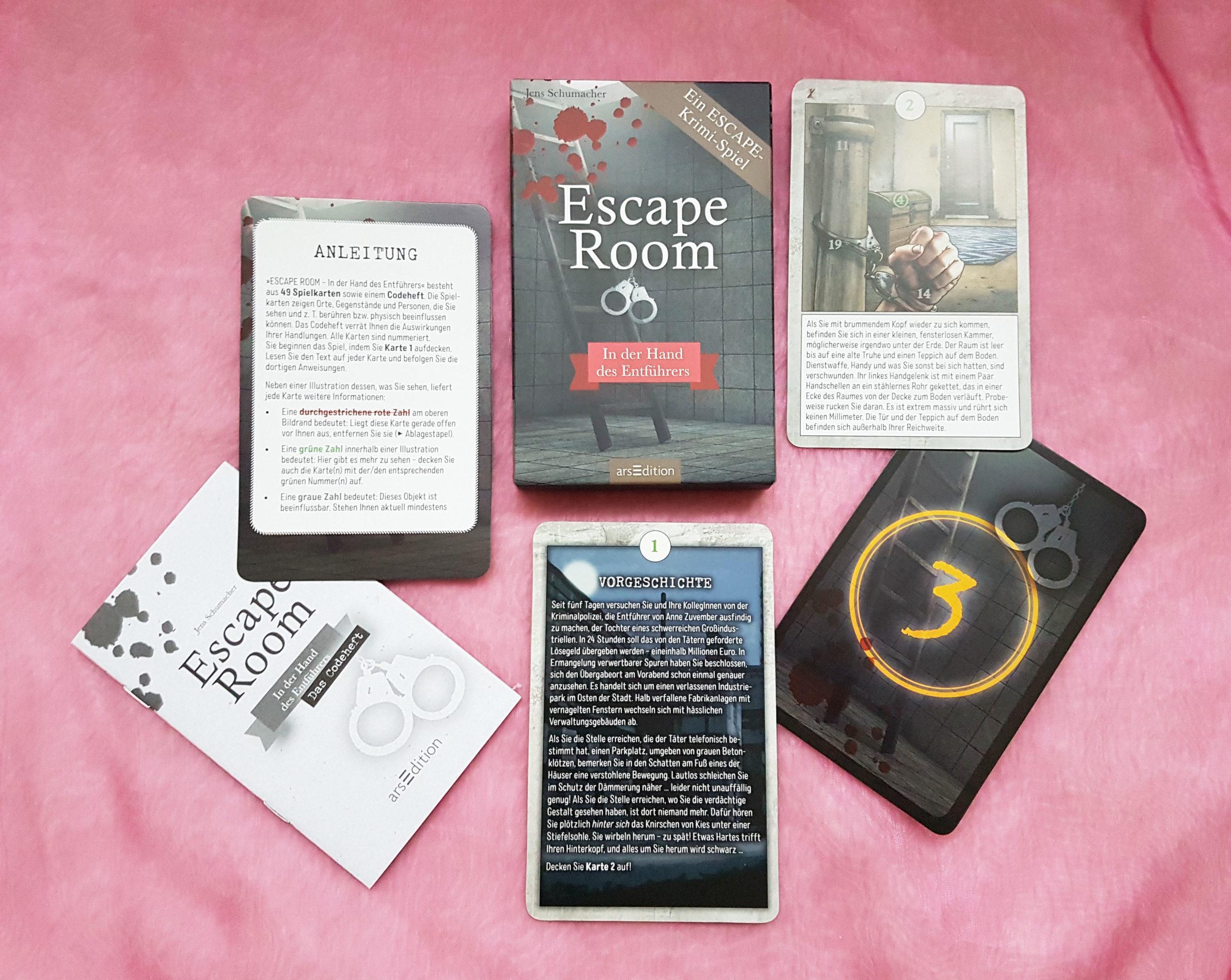 Box, Codeheft, Anleitung und Karten zum Spiel Escape Room - In der Hand des Entführers.